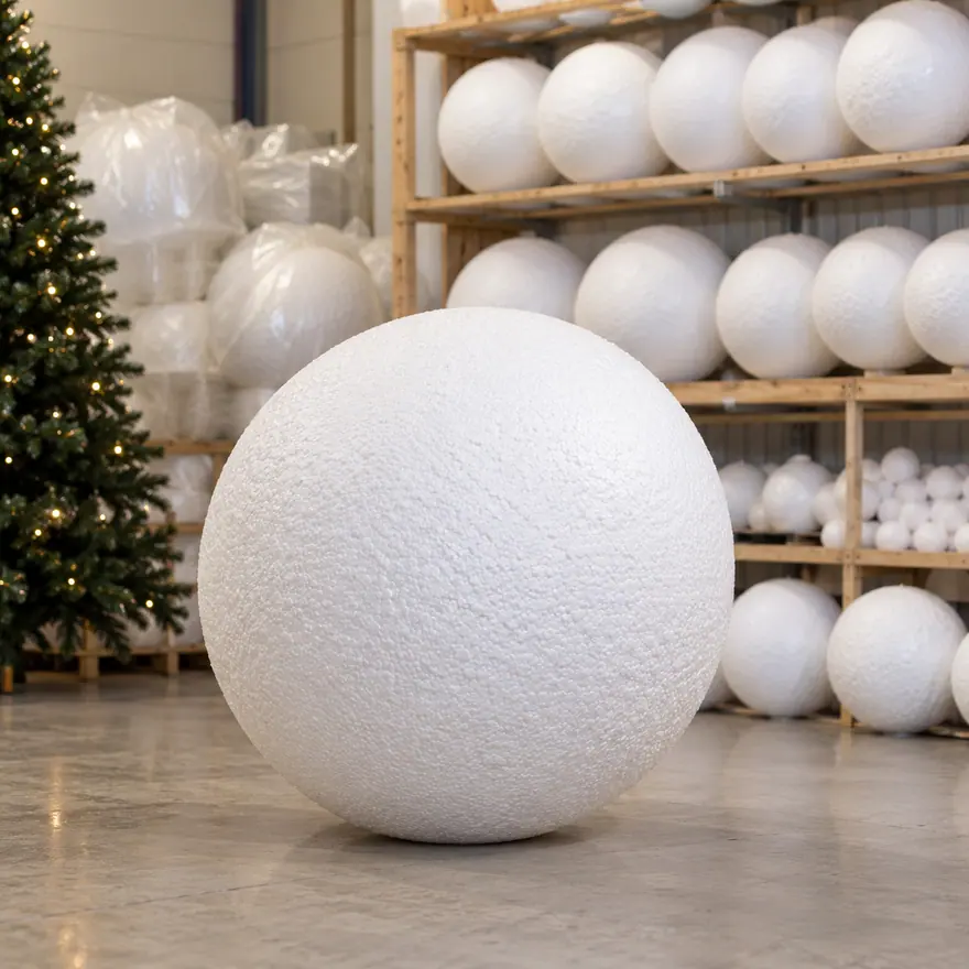 Объёмная новогодняя фигура из пенопласта